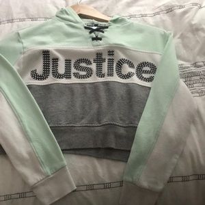 Crop top, brand justice